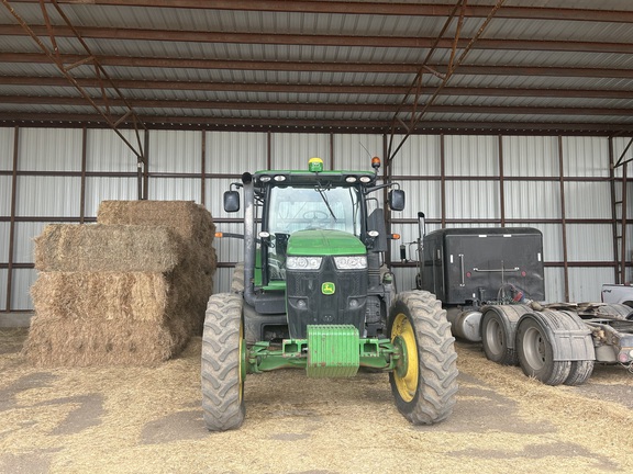 2013 John Deere 7215R (3rd thumbnail)