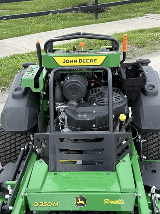 2024 John-Deere Q850M