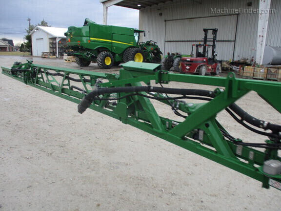 Photo of 2021 John Deere R4038