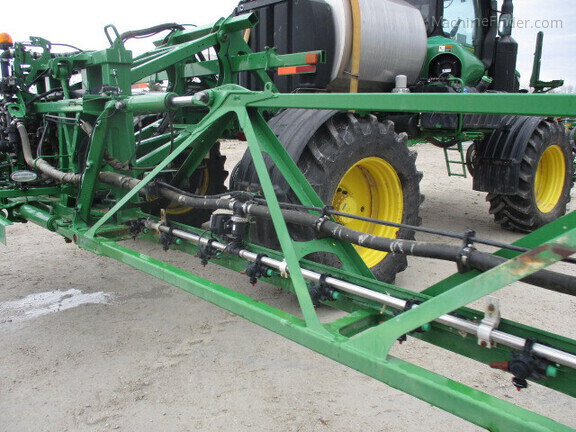 Photo of 2021 John Deere R4038