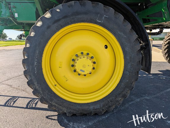 Photo of 2021 John Deere R4038