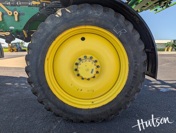 Photo of 2021 John Deere R4038