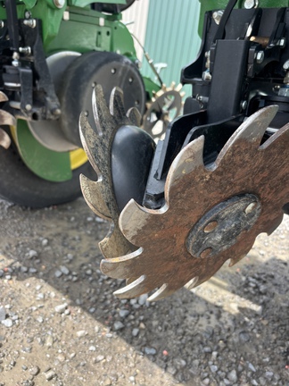 Used 2023 John Deere 1775NT Planters: Drawn at Koenig Equipment in Anna, OH - Photo5