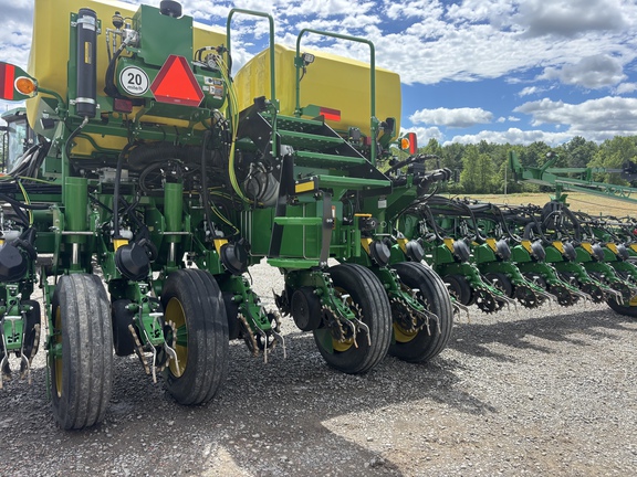 Used 2023 John Deere 1775NT Planters: Drawn at Koenig Equipment in Anna, OH - Photo2