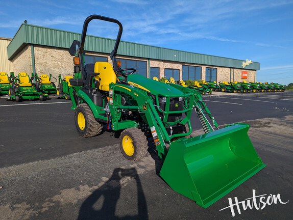 Photo of 2026 John Deere 1025R
