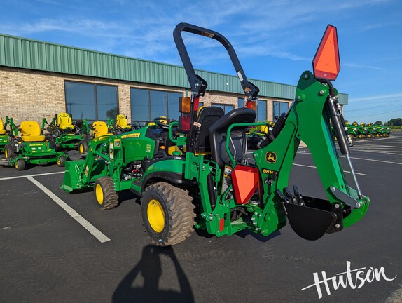 Photo of 2026 John Deere 1025R
