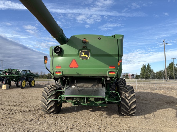 Used 2019 John Deere S780 Combines at Horizon Ag & Turf in Lloydminster, AB - Photo8
