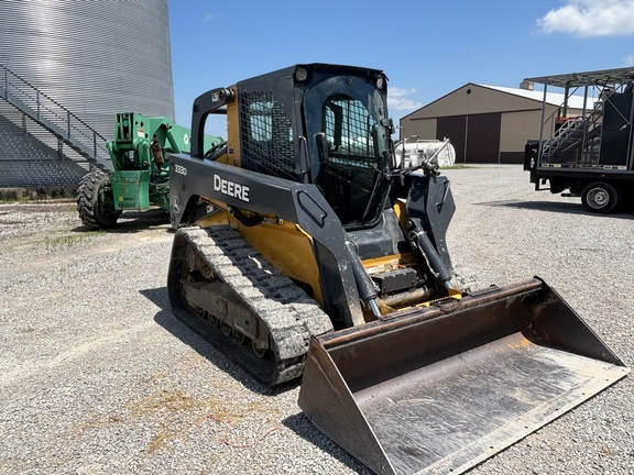 Used 2011 John Deere 333D Compact Track Loaders at Koenig Equipment in Oxford, OH - Photo4