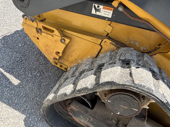 Used 2011 John Deere 333D Compact Track Loaders at Koenig Equipment in Oxford, OH - Photo10
