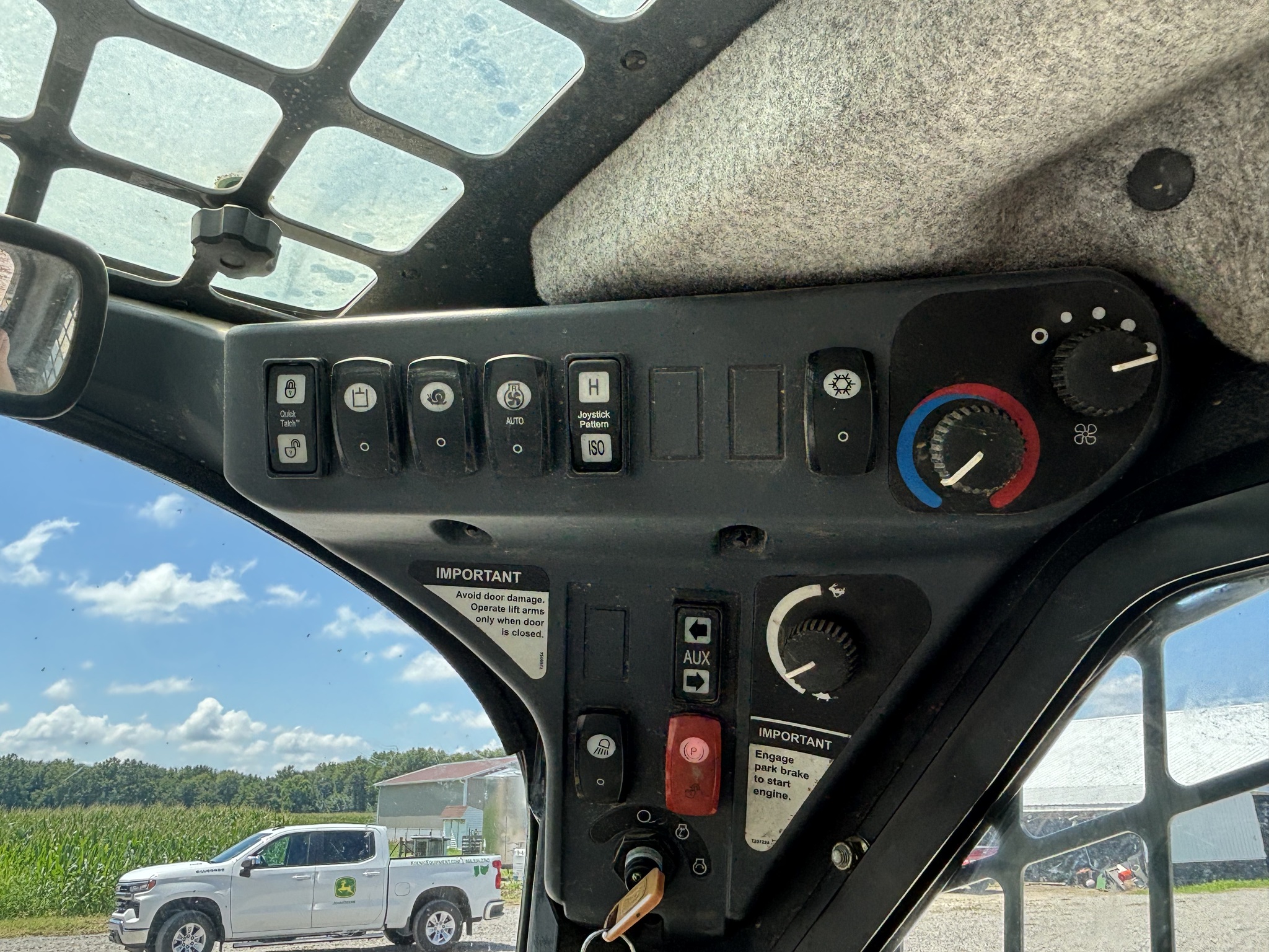 Used 2011 John Deere 333D Compact Track Loaders at Koenig Equipment in Oxford, OH - PhotoXL19
