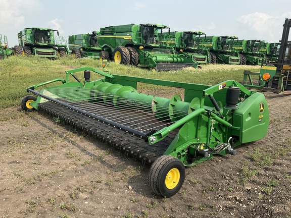 Photo of a 2015 John Deere 615P