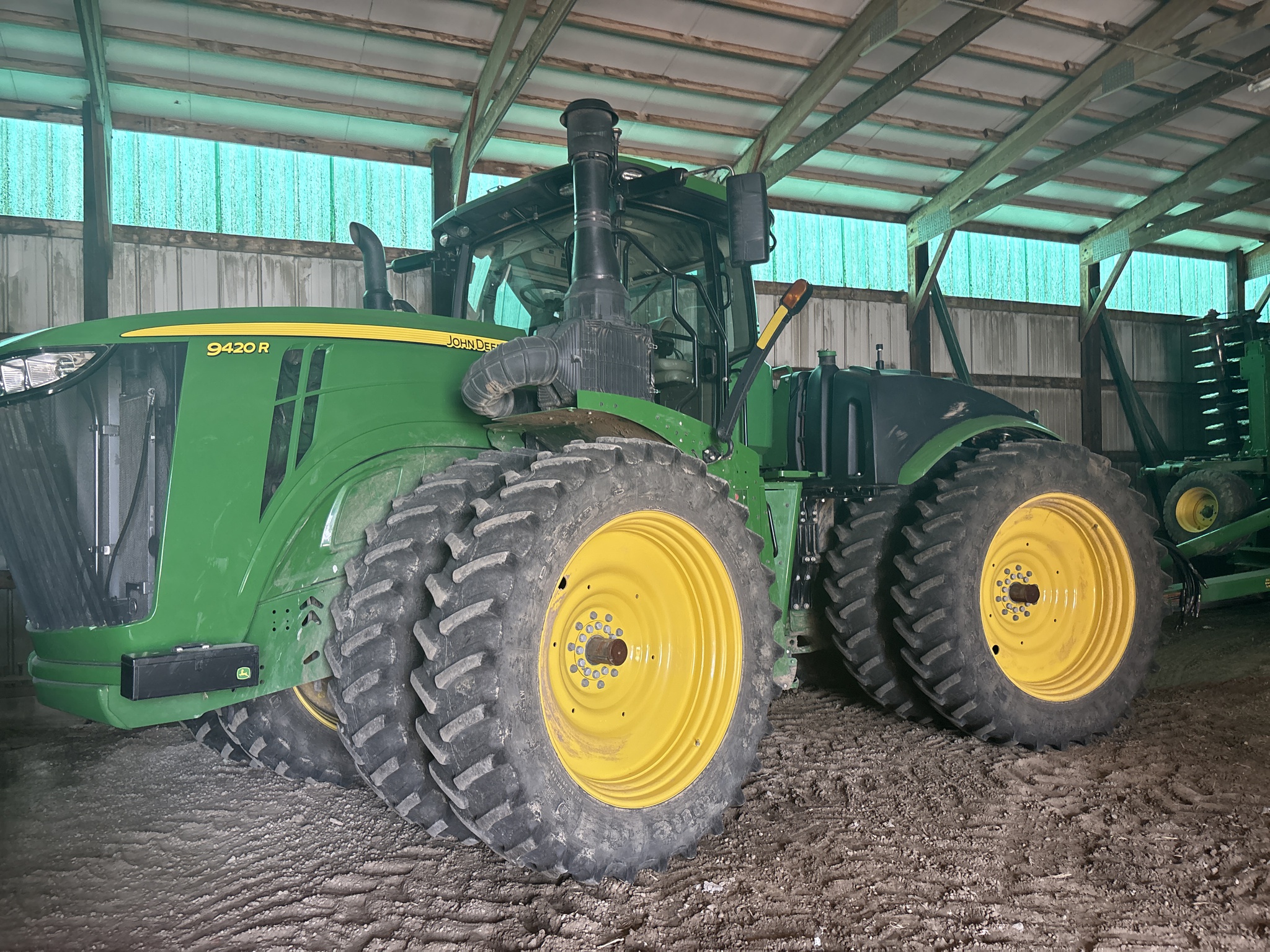 Used 2021 John Deere 9420R Articulated 4WD Tractors at Koenig Equipment in Oxford, OH - PhotoXL0