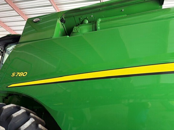 Photo of 2024 John Deere S780