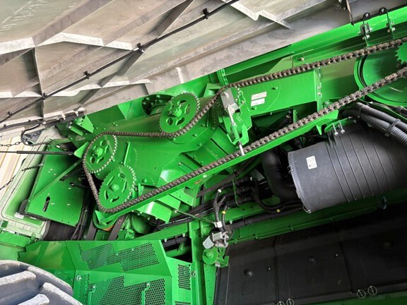 Photo of 2024 John Deere S780