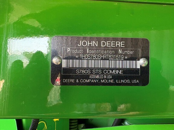 Photo of 2024 John Deere S780