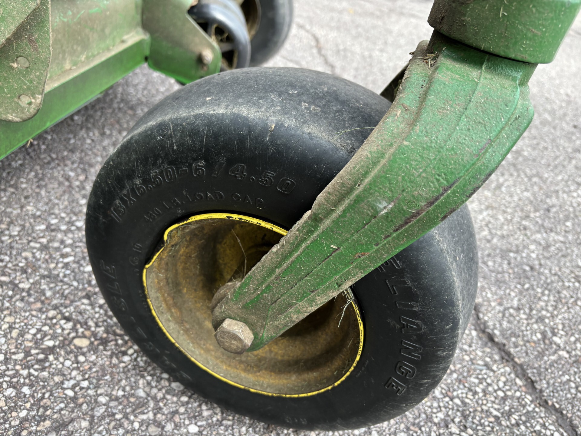 Used 2020 John Deere Z930M Zero Turn Mowers at Koenig Equipment in Germantown, OH - PhotoXL11