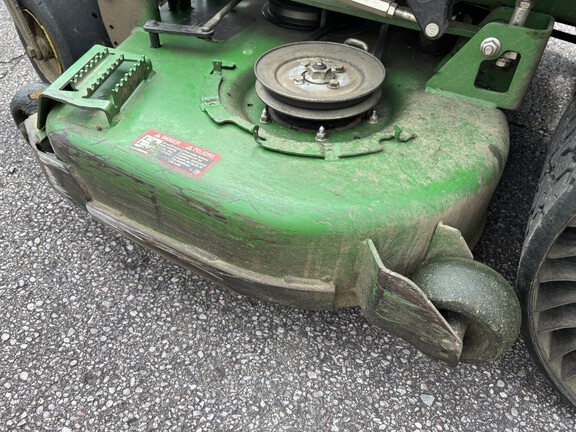 Used 2020 John Deere Z930M Zero Turn Mowers at Koenig Equipment in Germantown, OH - Photo6