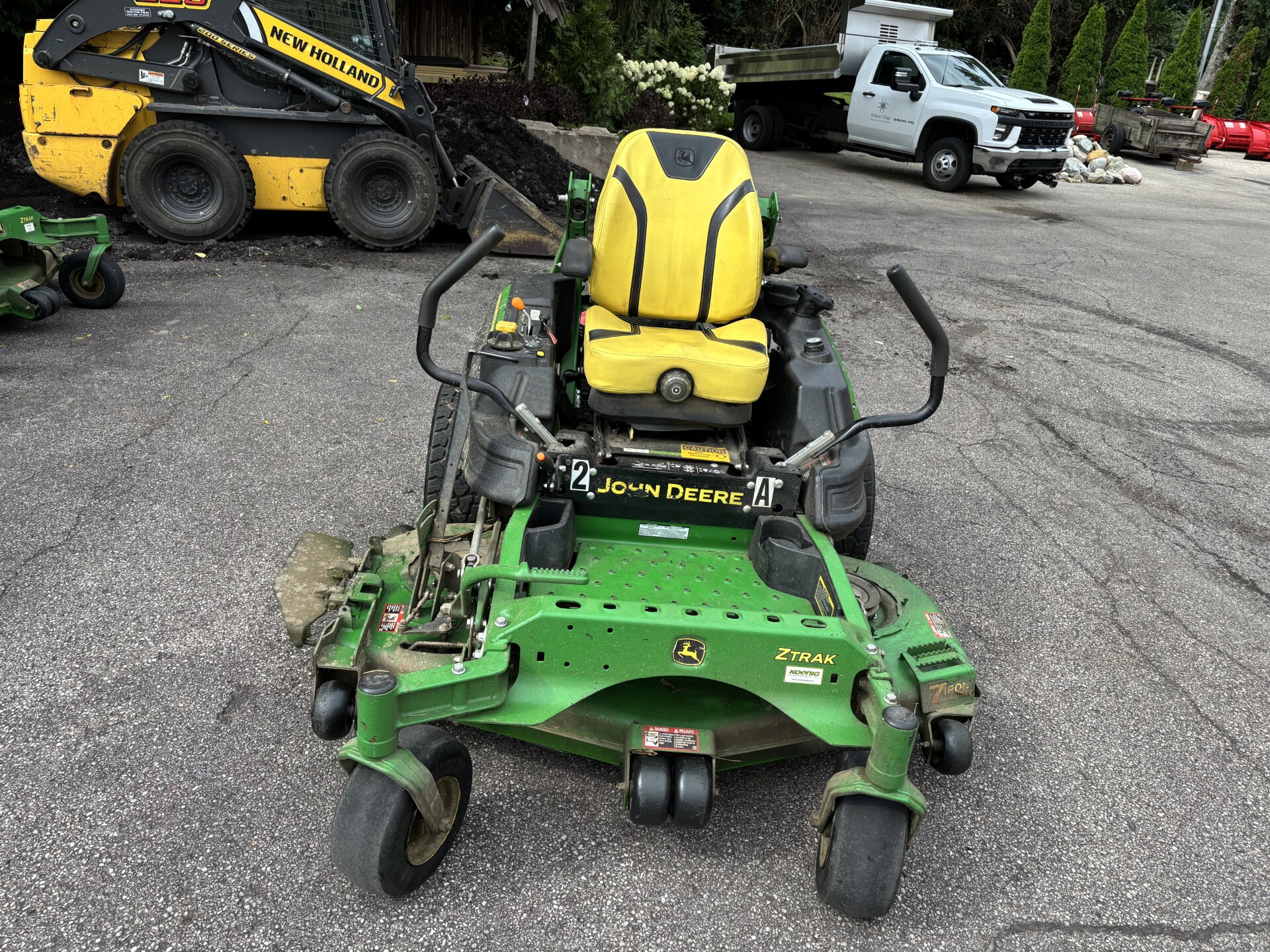 Used 2020 John Deere Z930M Zero Turn Mowers at Koenig Equipment in Germantown, OH - PhotoXL19