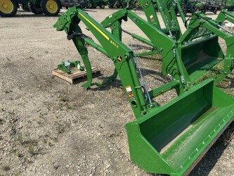 Used 2024 John Deere 440R Tractor Loaders at Horizon Ag & Turf in Edmonton West, AB - Photo1