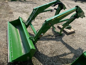 Used 2024 John Deere 440R Tractor Loaders at Horizon Ag & Turf in Edmonton West, AB - Photo3