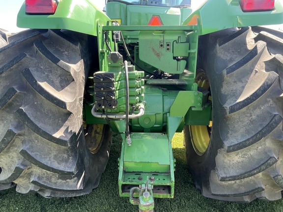 Used 1997 John Deere 9400 Articulated 4WD Tractors at Horizon Ag & Turf in Warburg, AB - Photo9