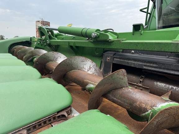 Photo of 2020 John Deere 712FC