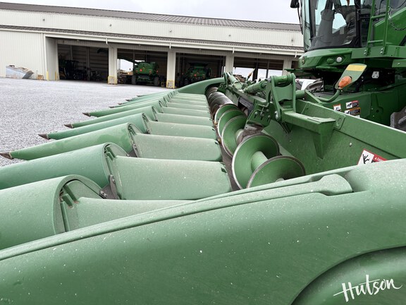 Photo of 2020 John Deere 712FC