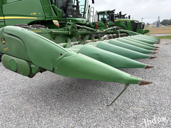 Photo of 2020 John Deere 712FC