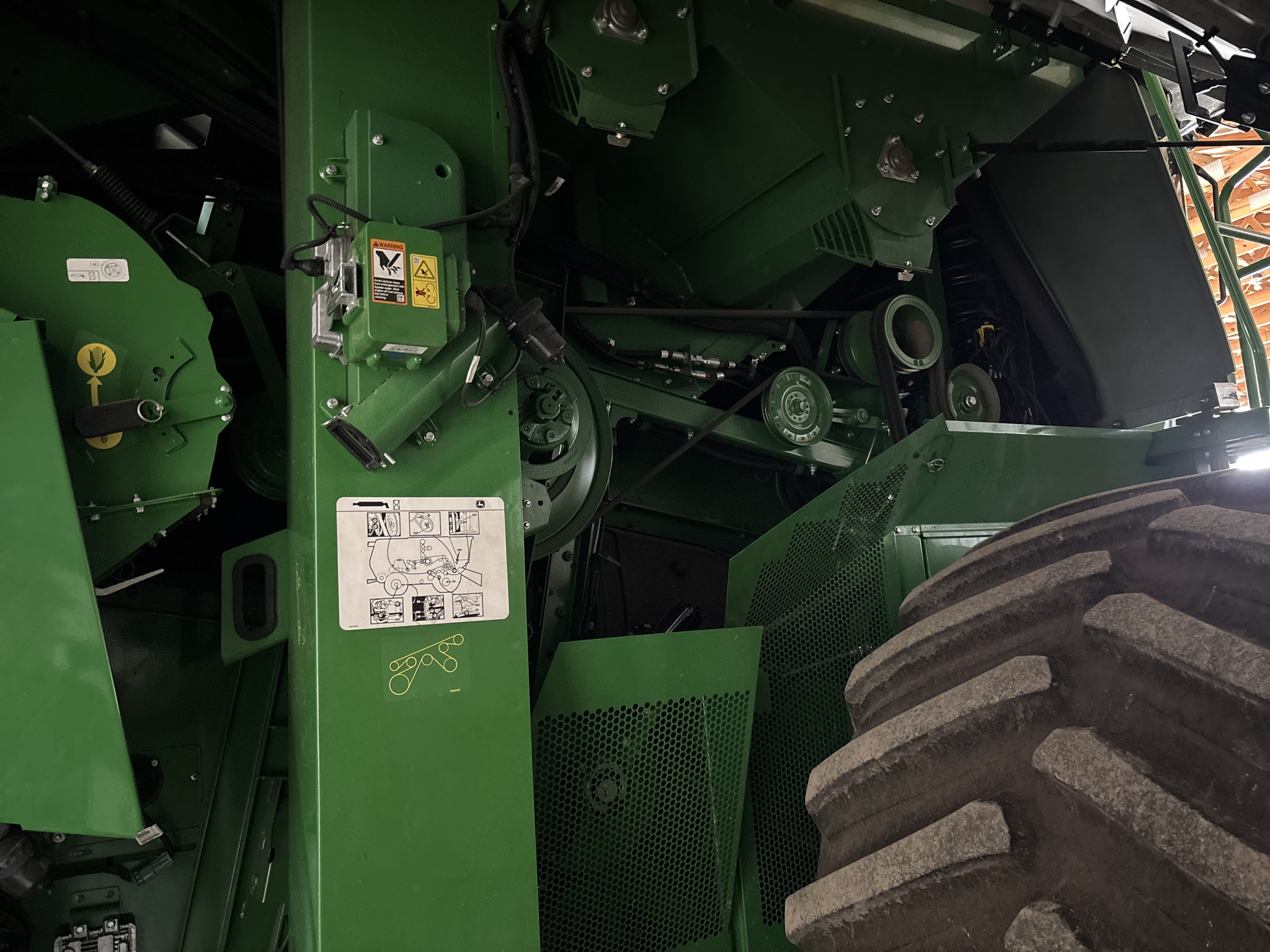 Used 2022 John Deere S780 Combines at Koenig Equipment in Anna, OH - PhotoXL14