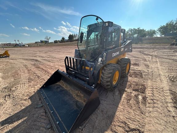 Photo of 2023 John Deere 320G