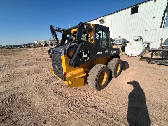2023 John Deere 320G