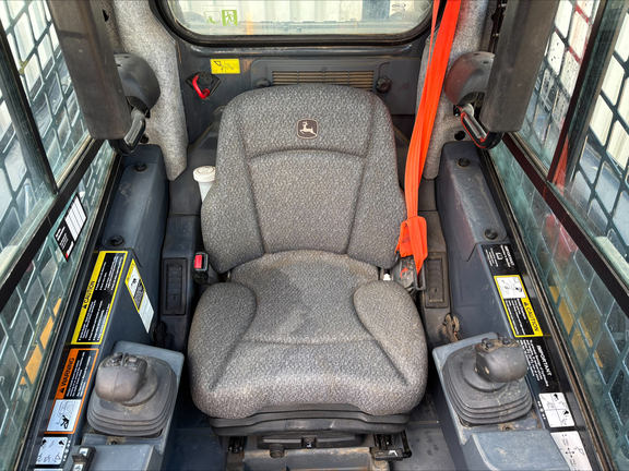2021 John Deere 332G