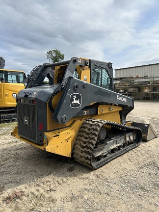 2023 John Deere 331G