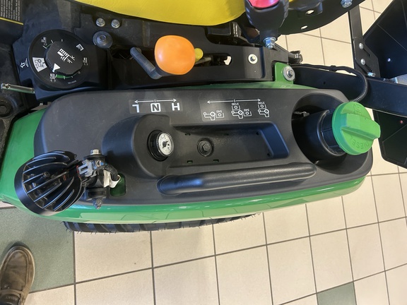 New In-Stock 2026 John Deere 1025R Tractor + 120R Loader + R3 Tires Compact Utility Tractors at Horizon Ag & Turf in Horizon Ag & Turf,  - Photo6