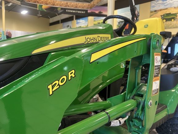 New In-Stock 2026 John Deere 1025R Tractor + 120R Loader + R3 Tires Compact Utility Tractors at Horizon Ag & Turf in Horizon Ag & Turf,  - Photo8