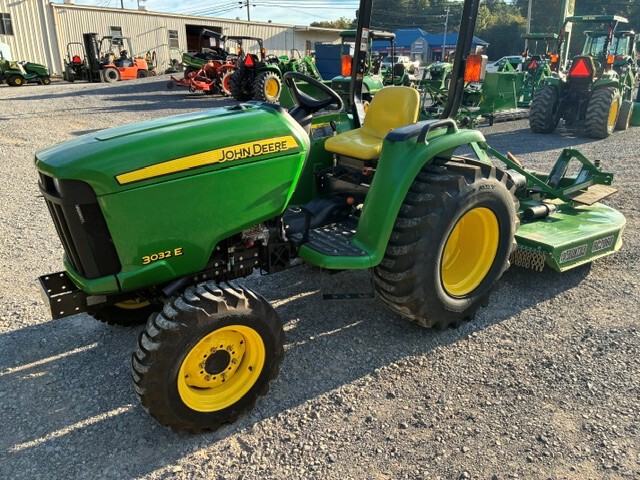 2009 John Deere 3032E