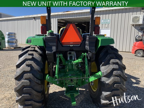 Photo of 2026 John Deere 4044M