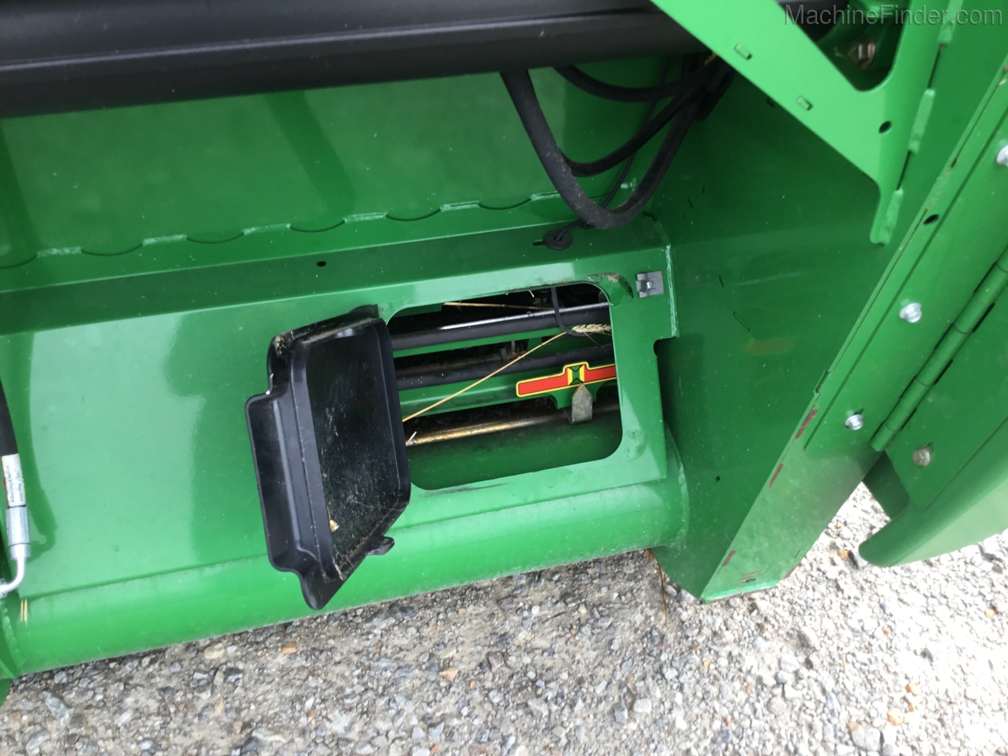 2013 John Deere 640FD Image 8