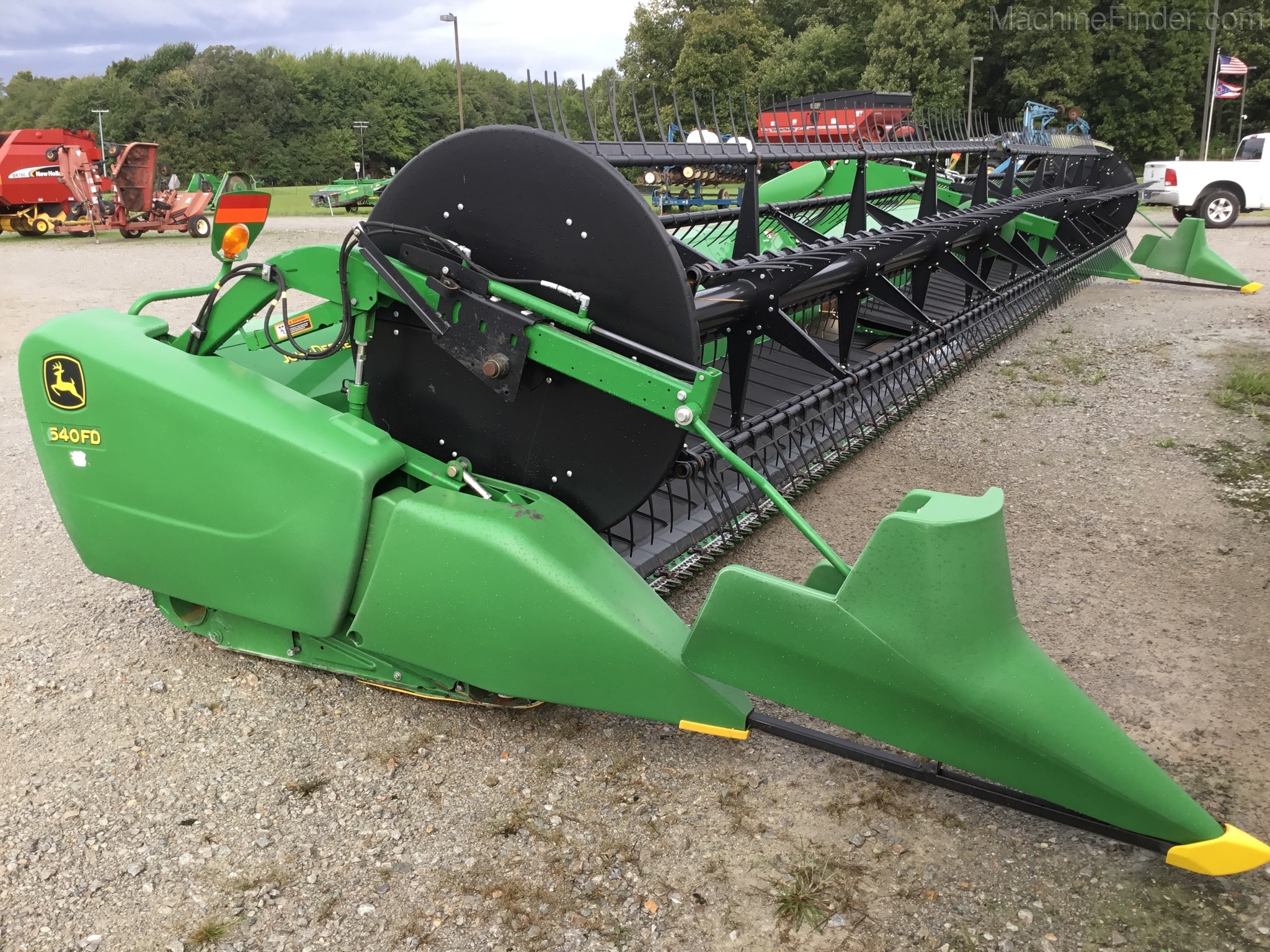 2013 John Deere 640FD Image 9