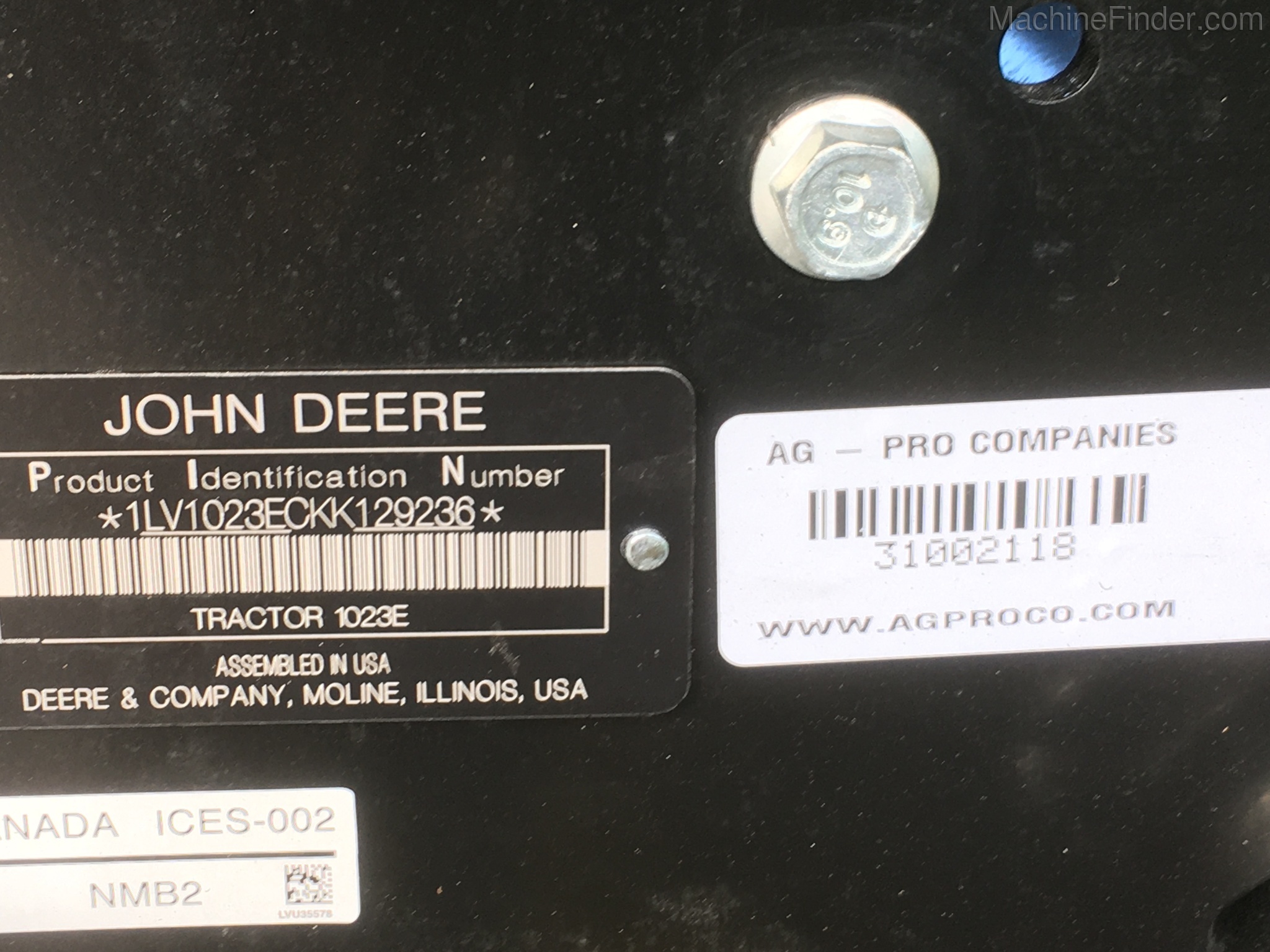 2020 John Deere 1023E Image 22