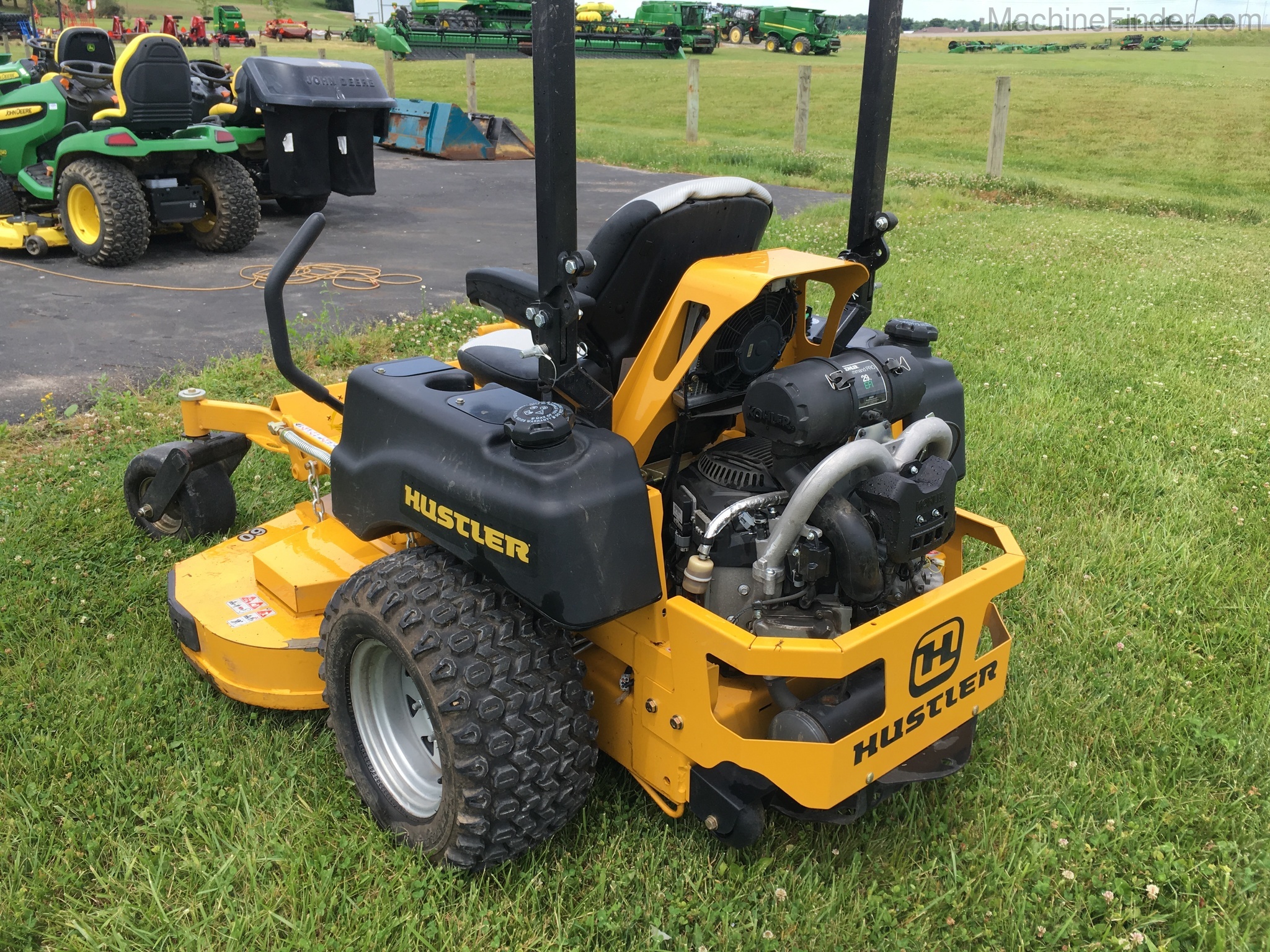 2016 Hustler SUPER Z Image 3