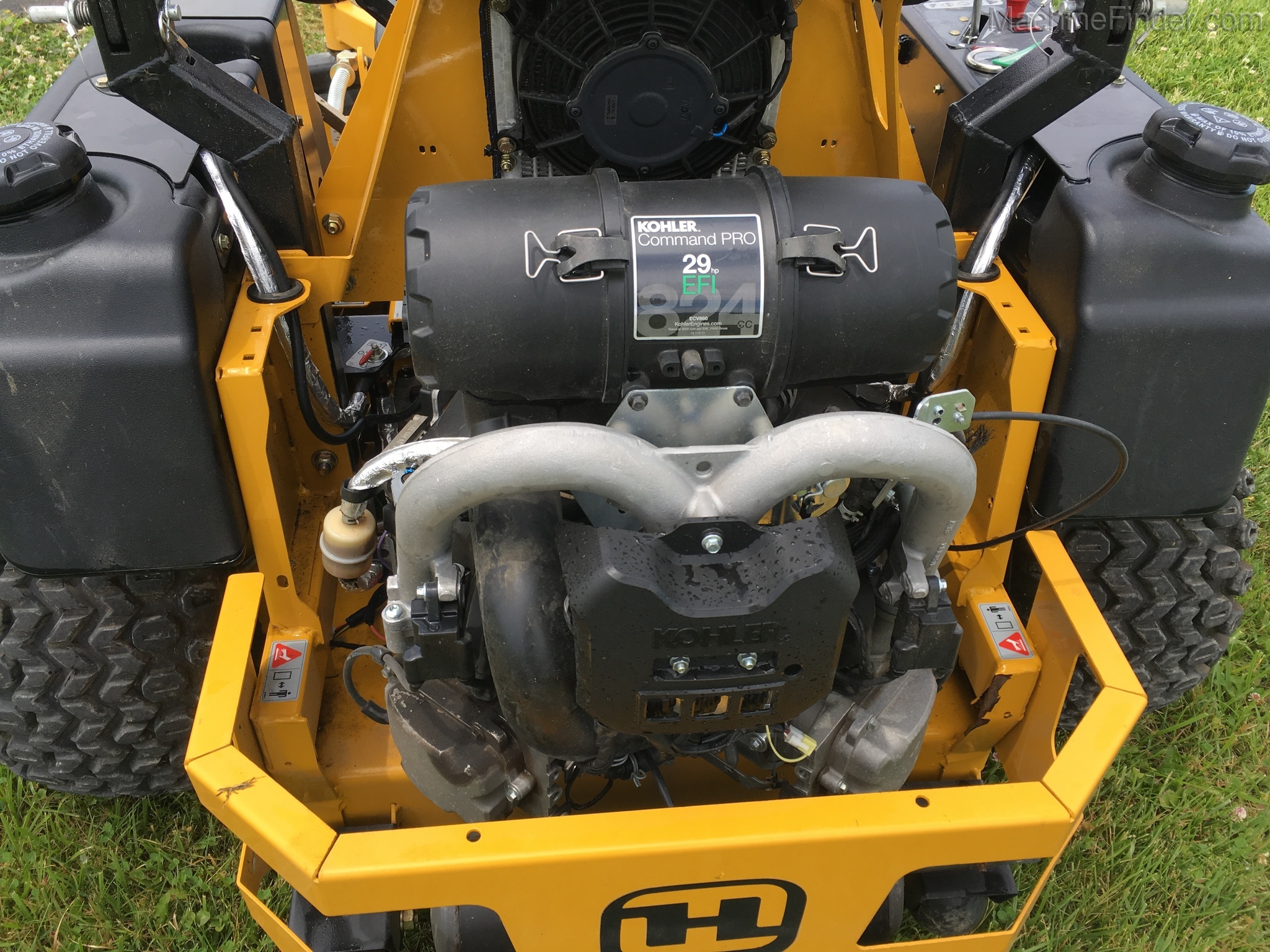 2016 Hustler SUPER Z Image 4