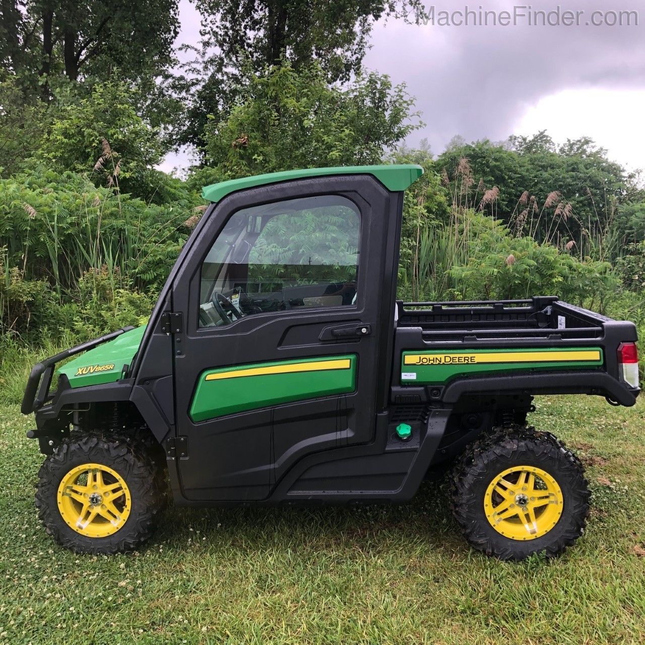 2020 John Deere XUV865R Image 1
