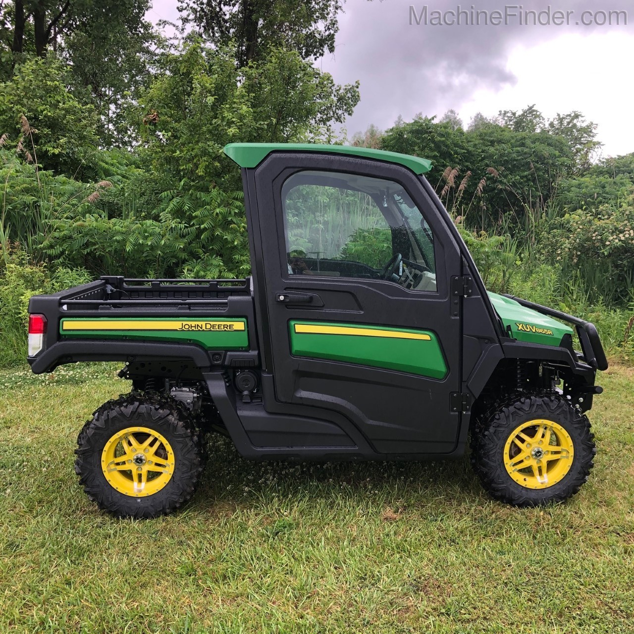 2020 John Deere XUV865R Image 2
