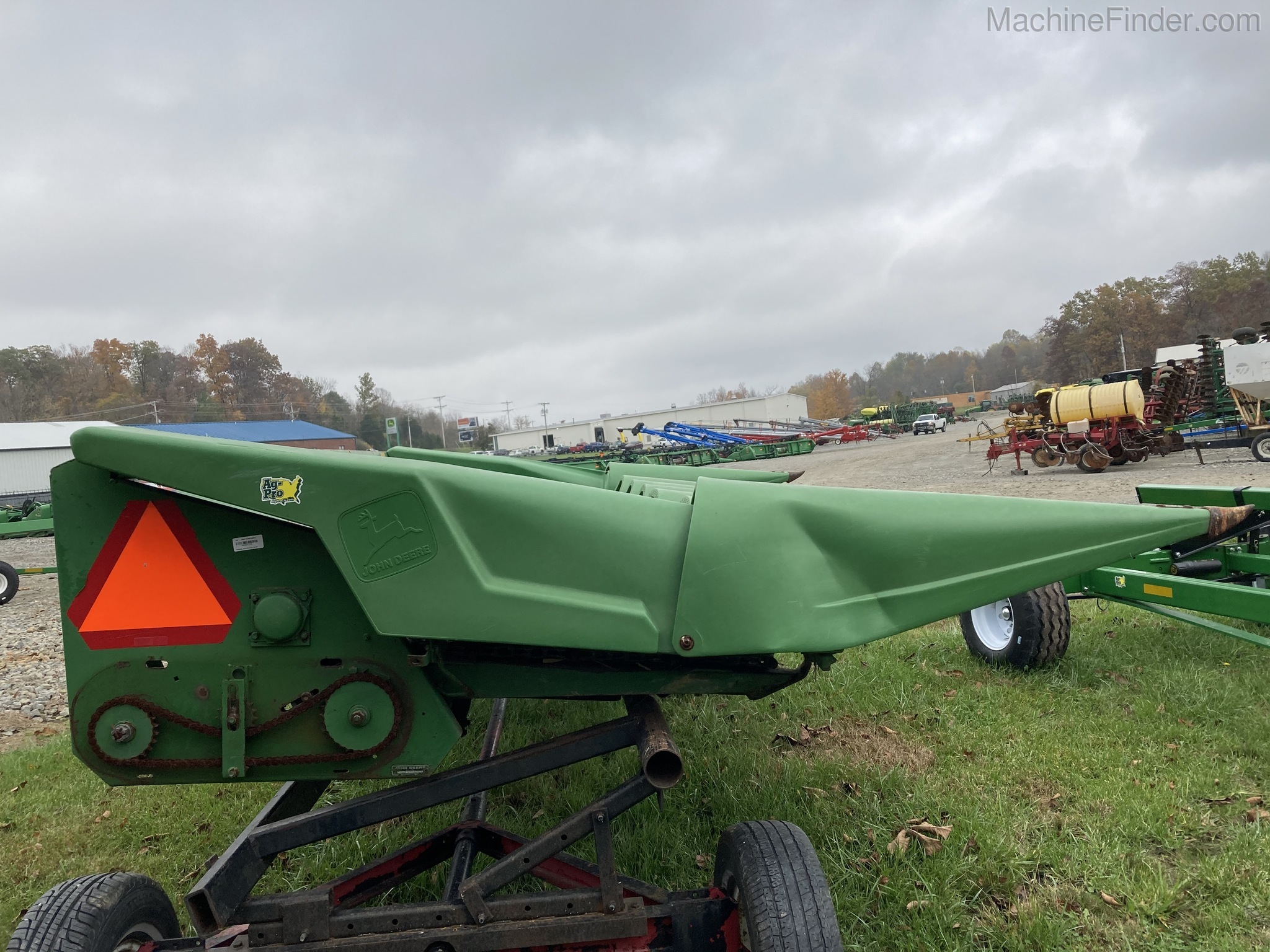 John Deere 643 Image 1