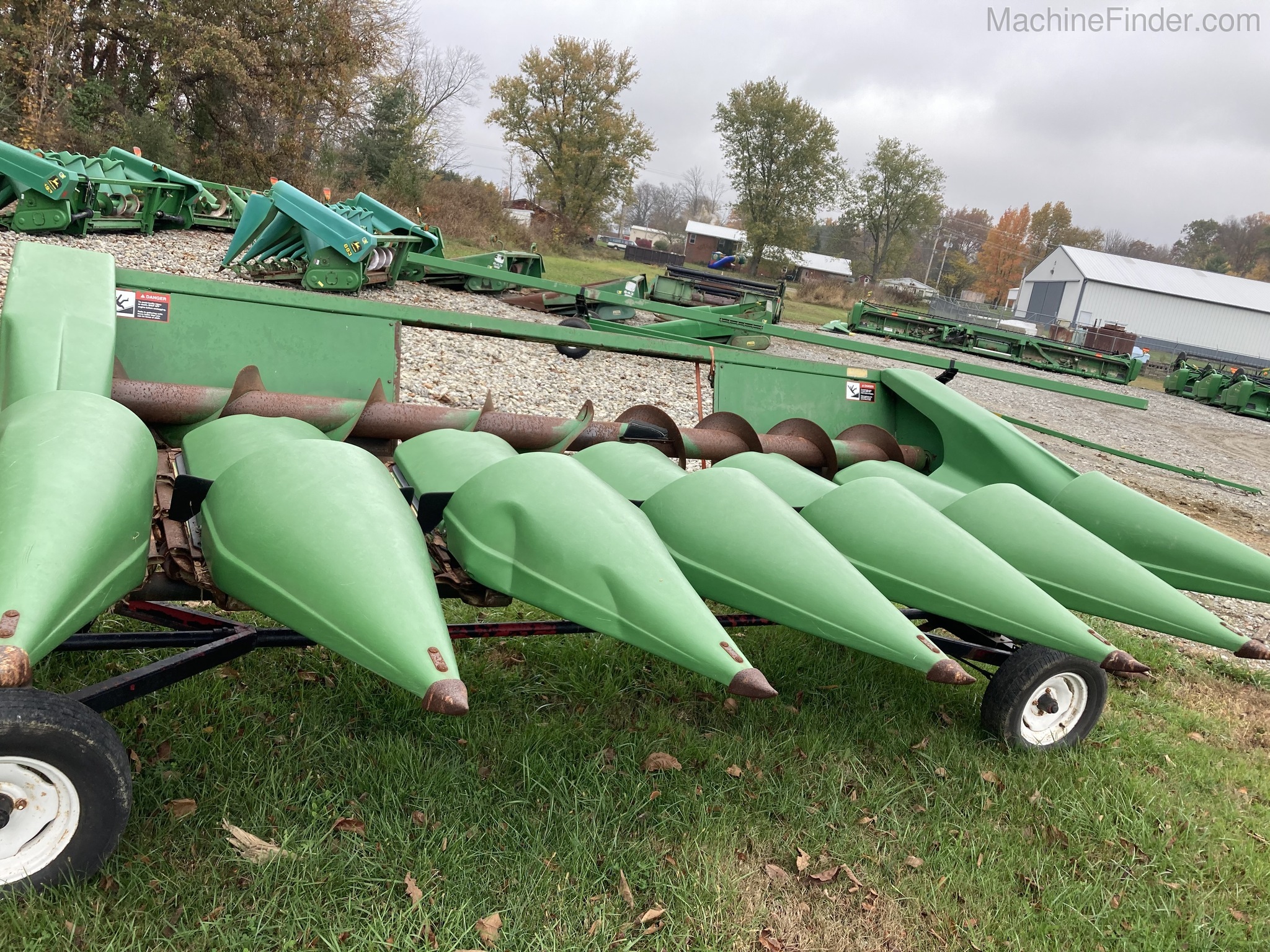 John Deere 643 Image 2