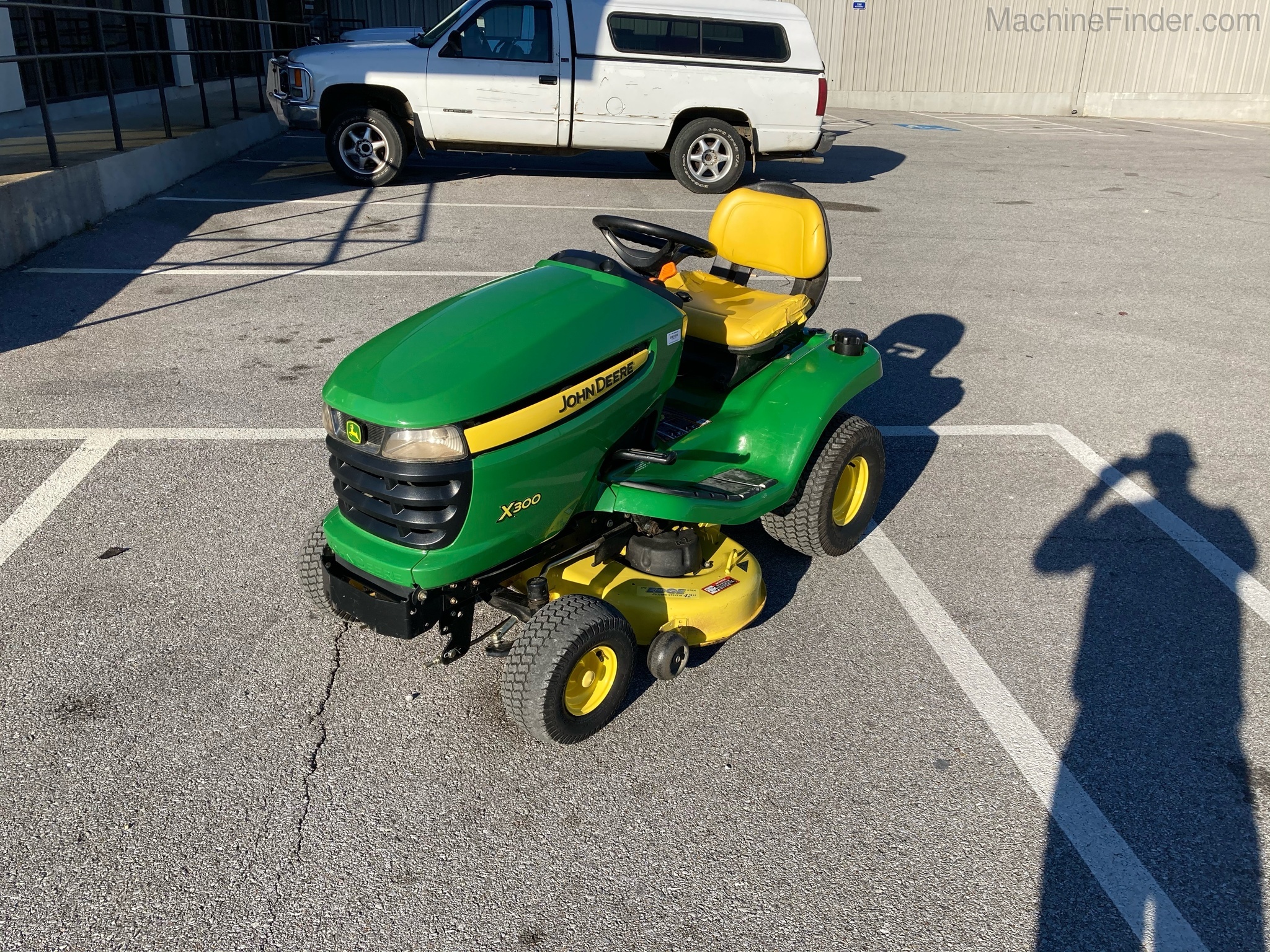 2007 John Deere X300 Image 1