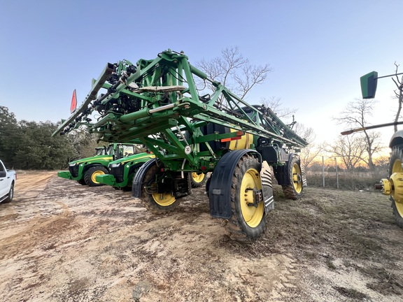 2017 John Deere R4030 Photo 24