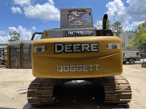2014 John Deere 210G LC Excavators MachineFinder