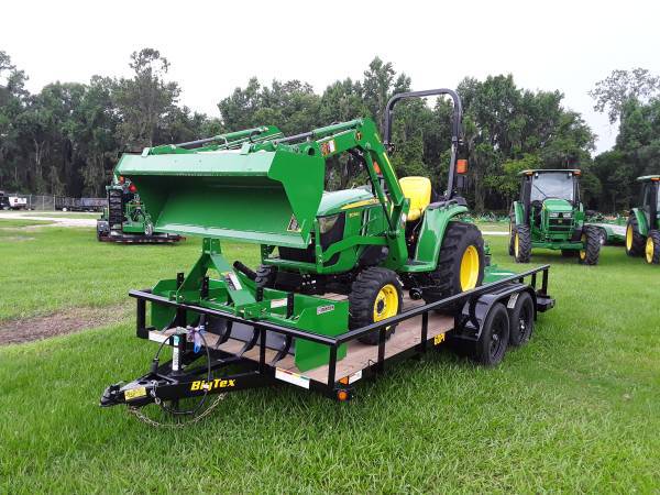 2023 John Deere 3025E Image 1